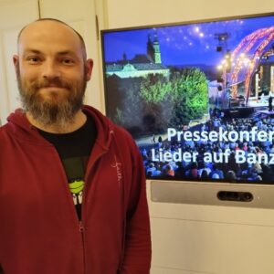 Stolz bis über beide Ohren